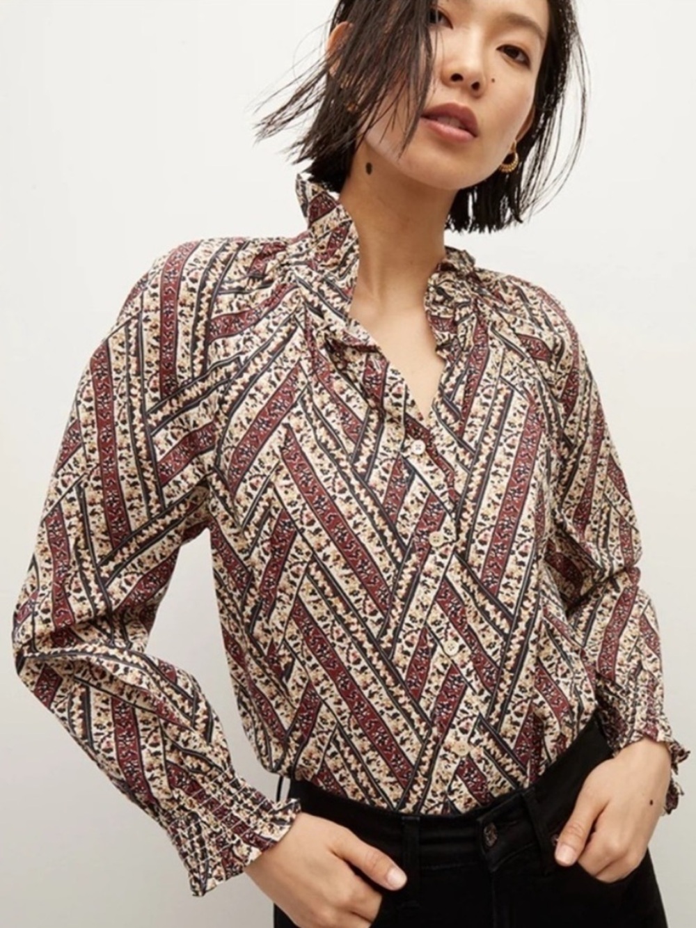 Veronica Beard Printed Ruffle Neck Blouse Ecru Burgundy Size Medium